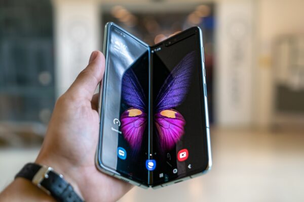 Foldable Future: What Apple’s iPhone Duo & 18 Pro Max Reveal About Mobile Trends in India