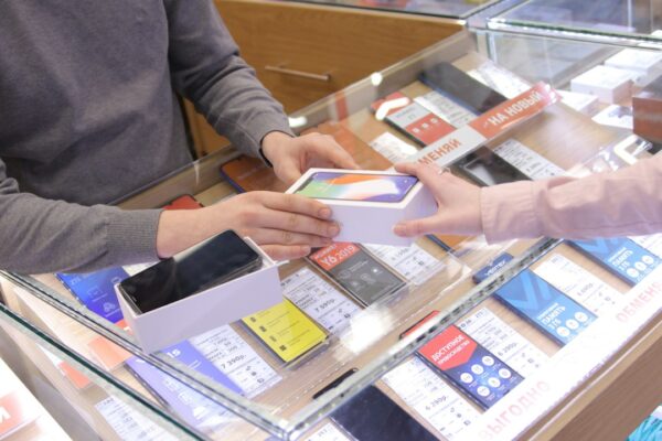 Best phone to buy during Amazon sale this festive season