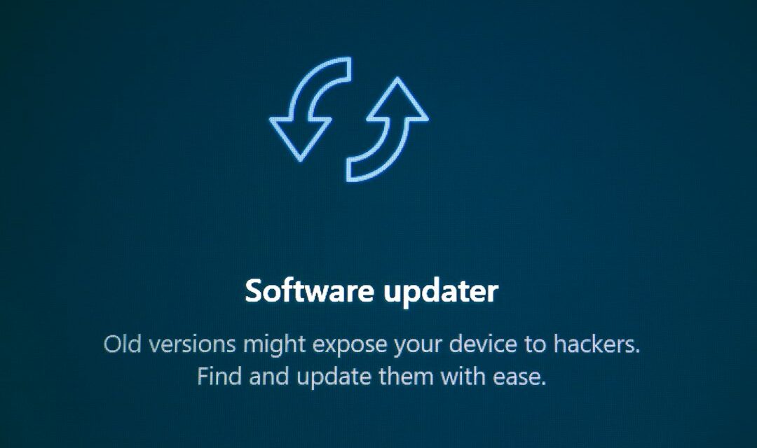 Software updater with refresh arrows icon and update icons