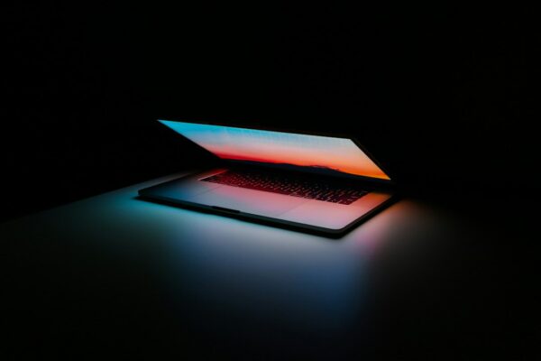MacBook Pro redesign features OLED and touch-screen display