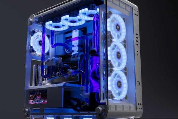 RTX 5090 vs RTX 5080: head-to-head comparison for buyers