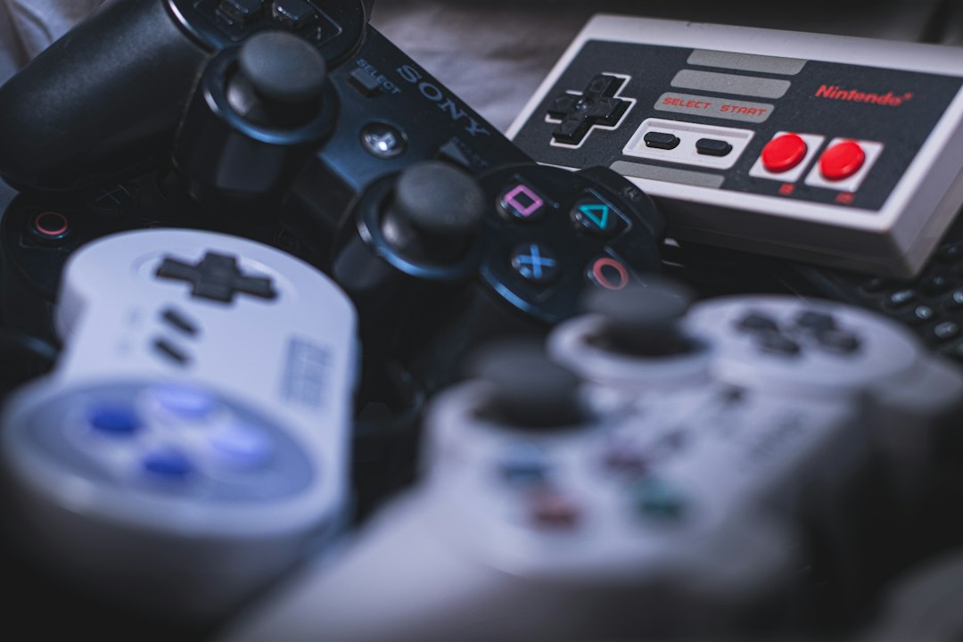 White sony ps 4 game controller